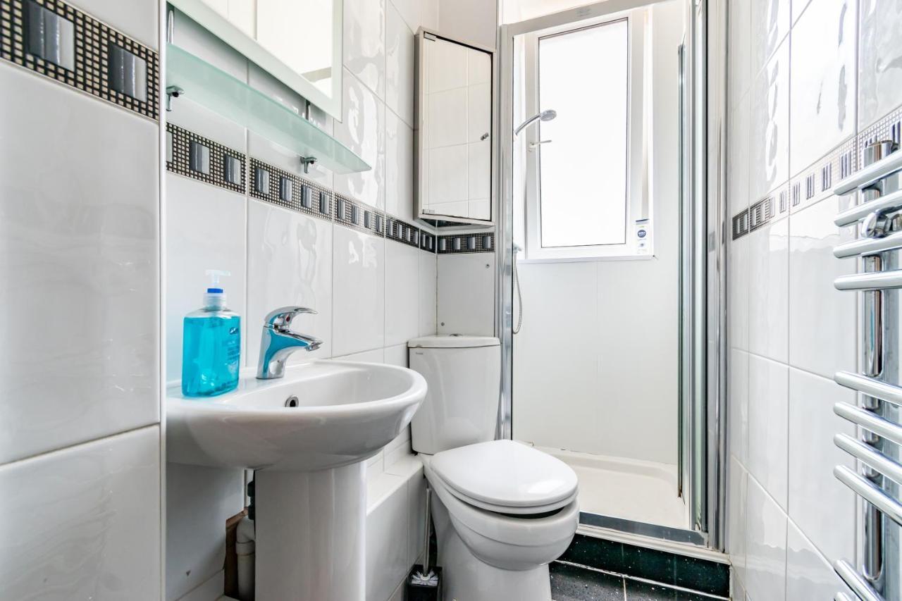 Amazing Apartments - Dalgety St - Near Holyrood 에든버러 외부 사진